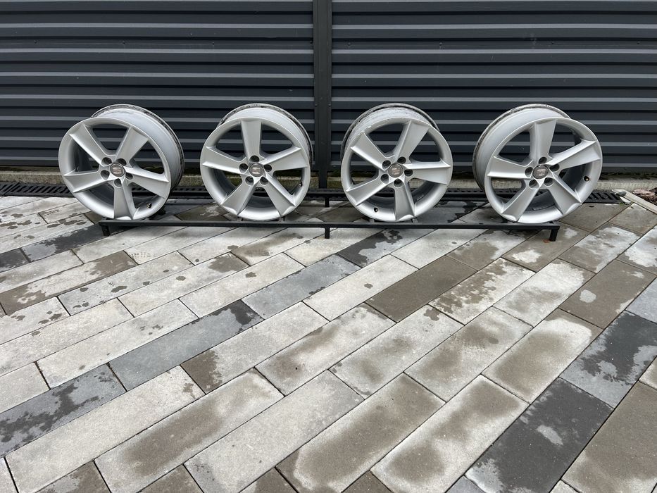 Диски 16R 5x100 7J ET43 Seat Polo Golf Fabia