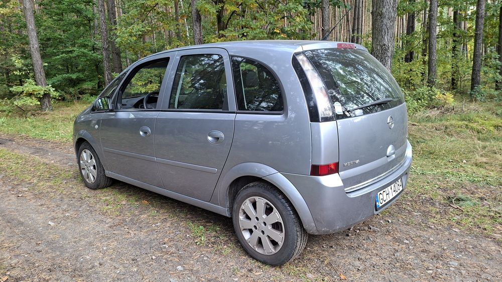 Opel Meriva 1.3 cdi niski przebieg climatronik