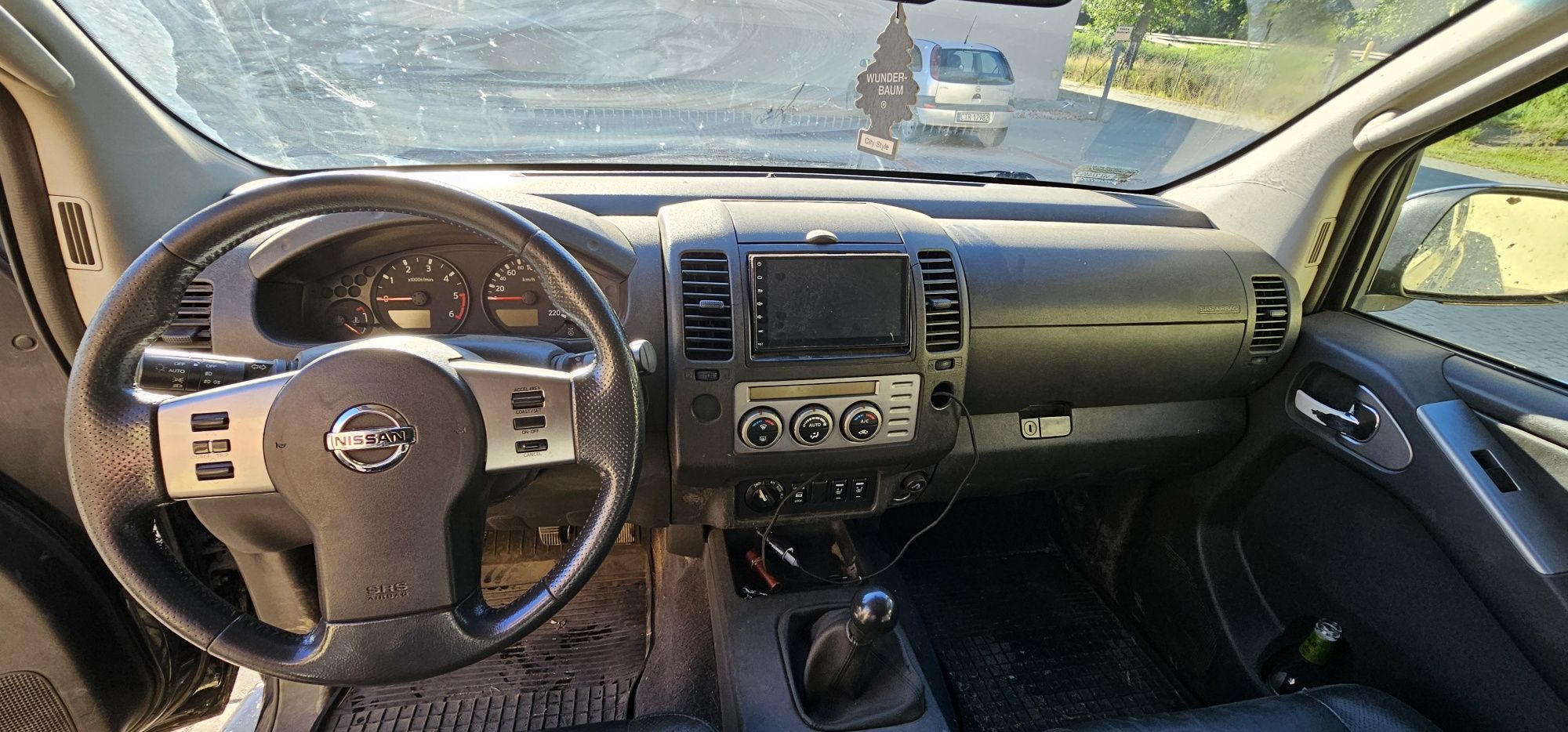 Navara D40 2,5 174KM