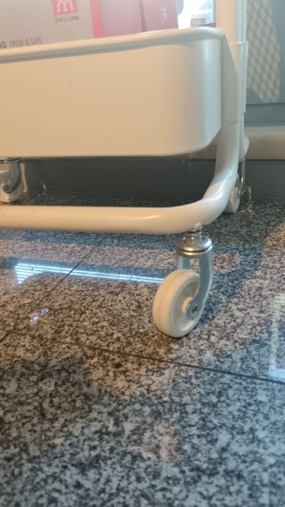 Carrinho raskog IKEA rodízio - novo