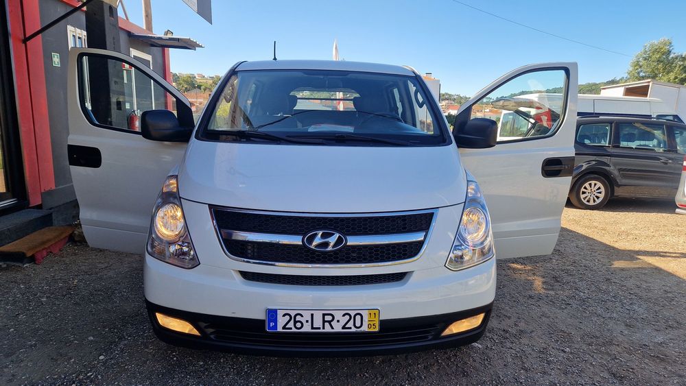 Hyundai H-1 Starex H1 2.5 CRDi