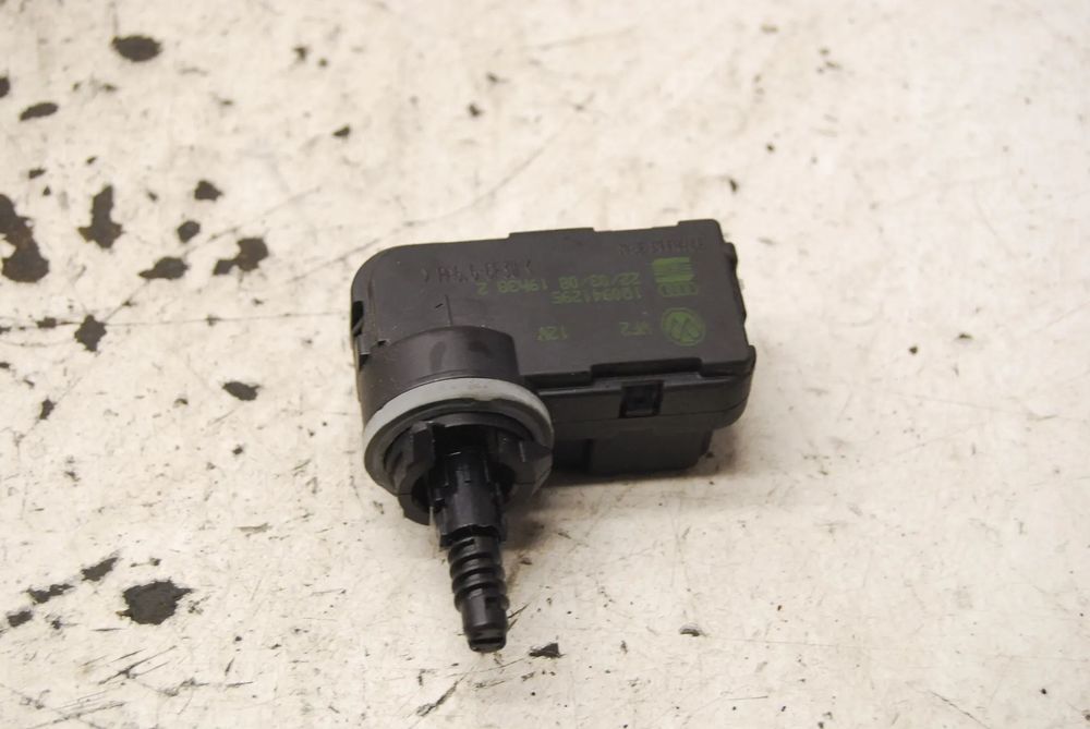 SILNICZEK REGULACJI ŚWIATEŁ 1Q0941295 VW PASSAT B6 AUDI