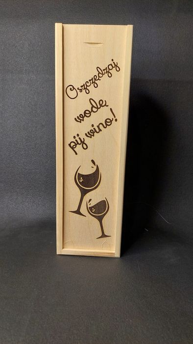 Skrzynka drewniana na wino