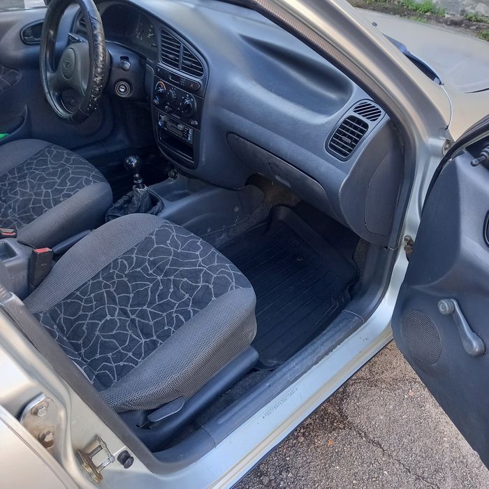 Daewoo LANOS 1.5(газ-бензин)