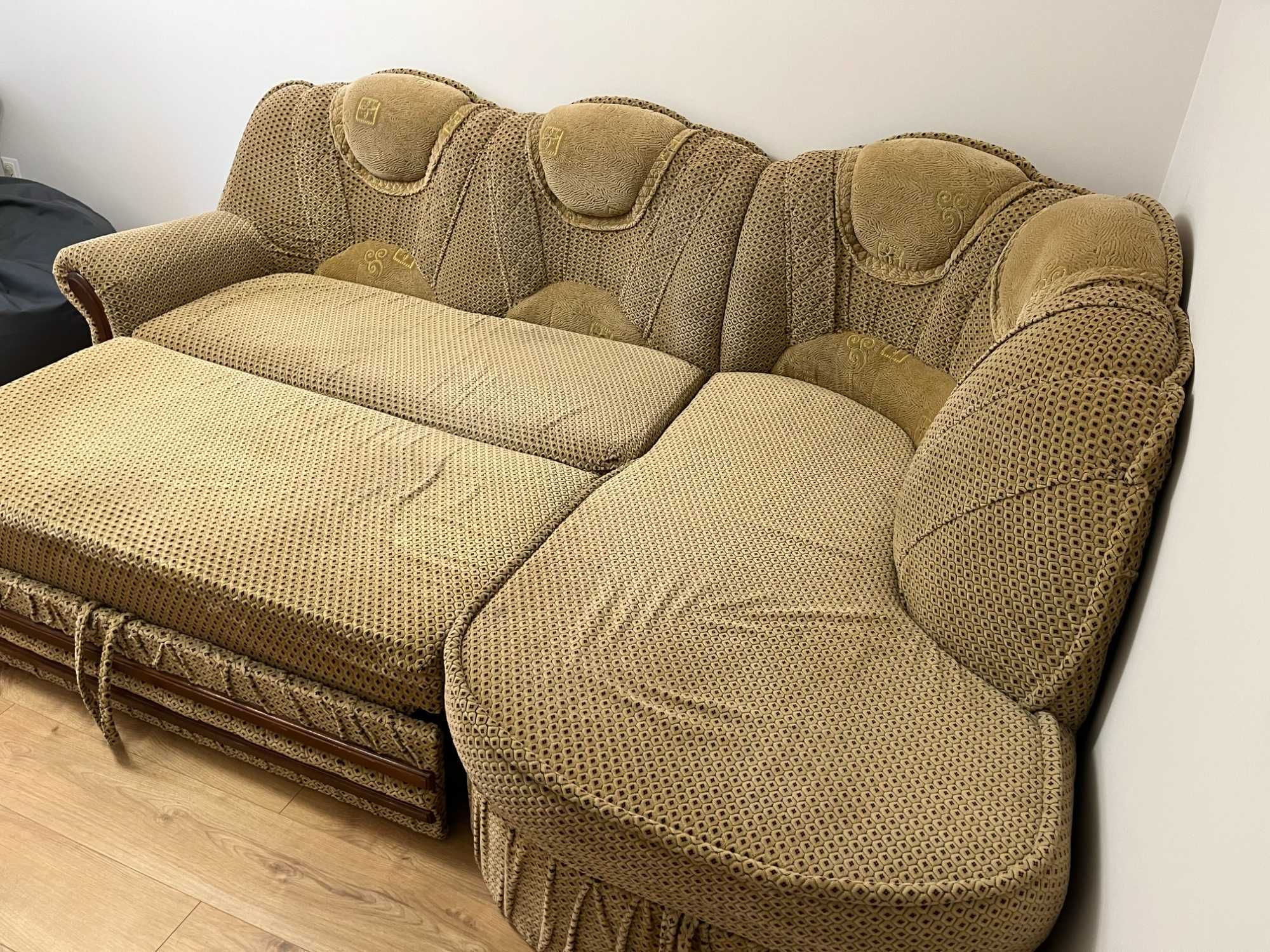 Кутовий диван в чудовому стані