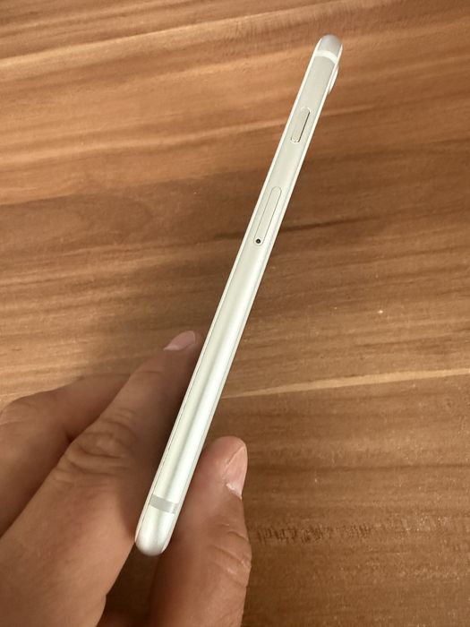 Iphone 8 - stan idealny sprawny !!