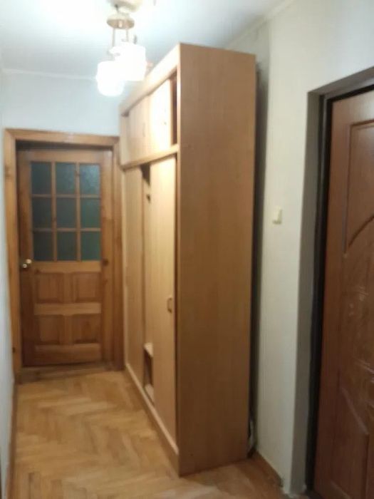 Продаж квартири в затишному місці