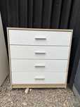 Komoda jak ikea biała sonoma + gratis