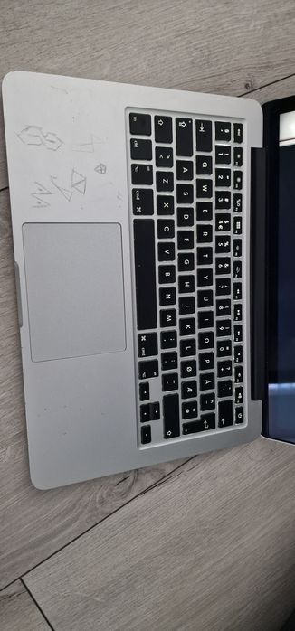 Apple Macbook Pro A1502 i5 8ram 120gb do naprawy lub na części
