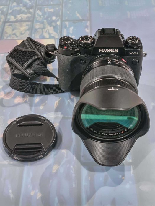 Câmara Fujifilm X-T1 + XF 16-55mm F2.8 + XF 35mm F1.4 R