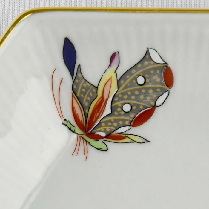 Covilhete em porcelana Vista Alegre, decoração Samatra