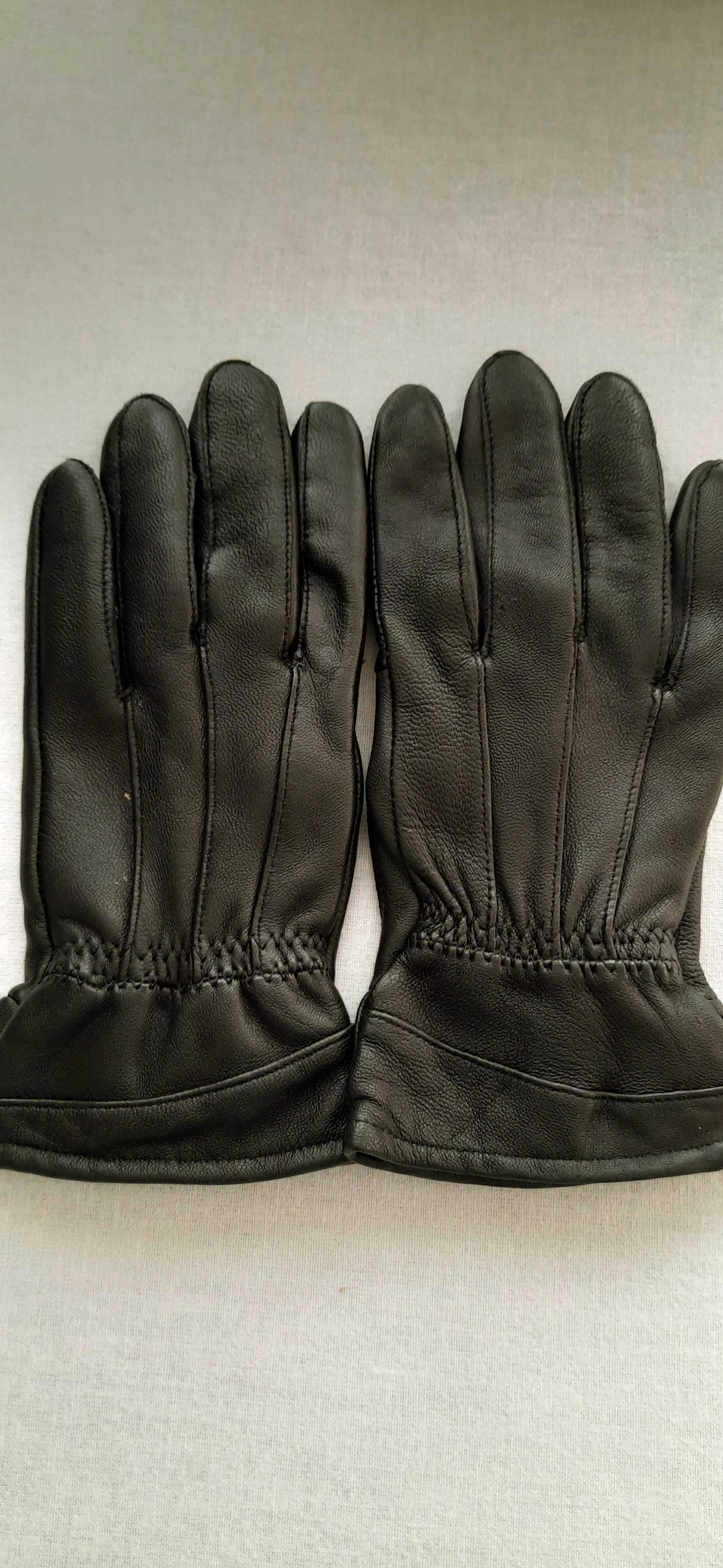 Damskie czarne rękawiczki skórzane wewnątrz welur