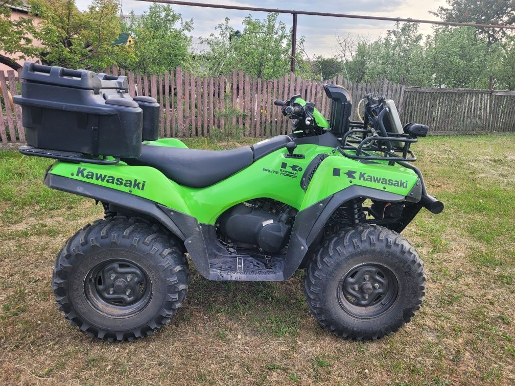 Продам квадроцикл Kawasaki Brute force 750