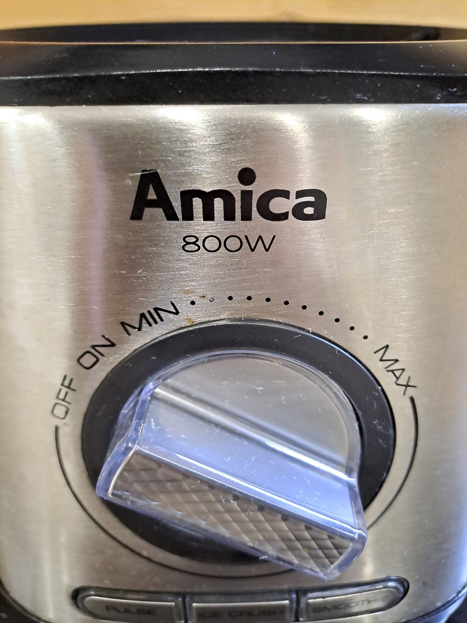 Blender kielichowy Amica 800W