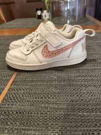 Buty Nike Court Borough 29,5