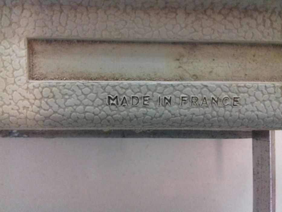 Máquina de escrever francesa