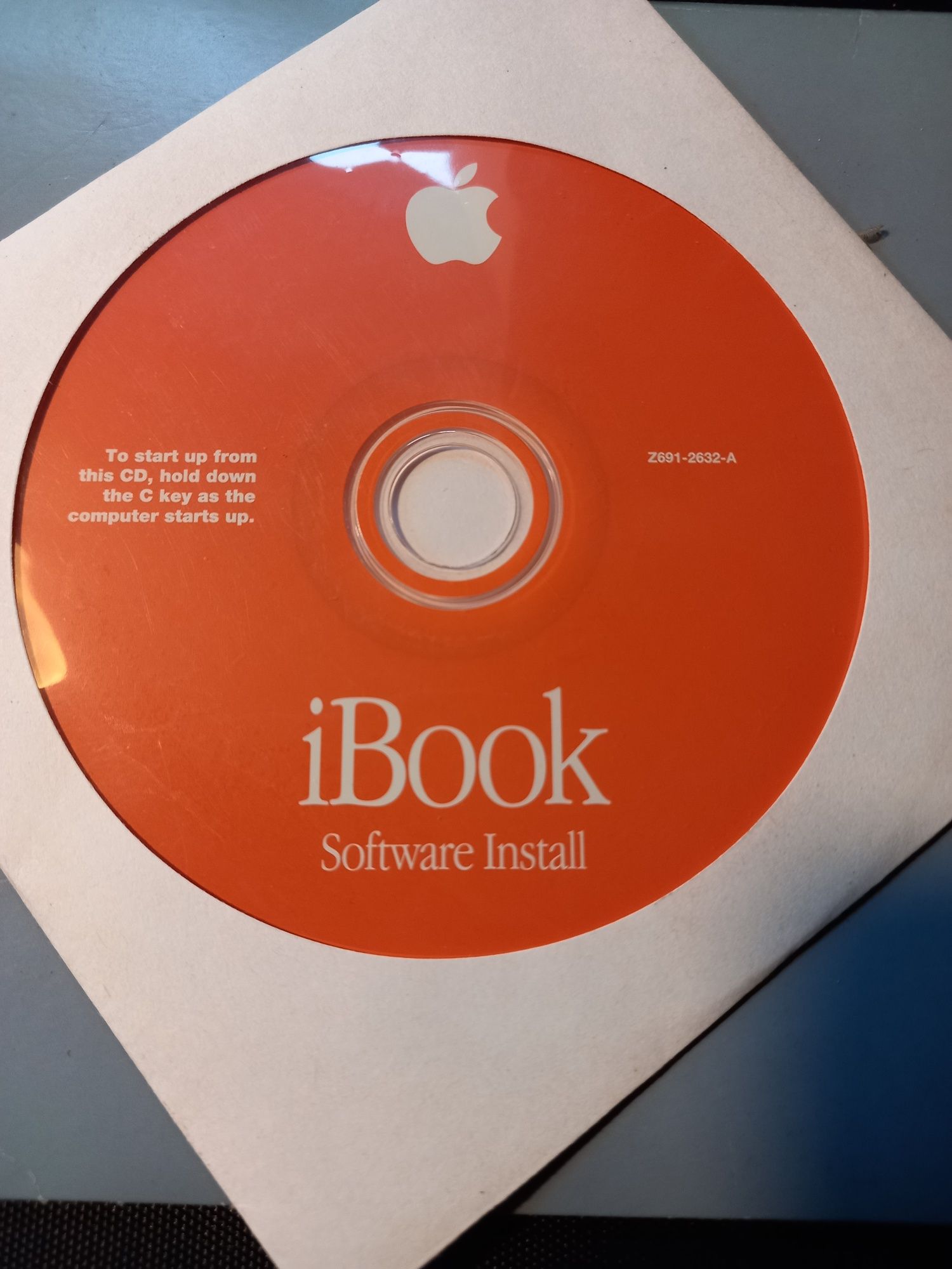 Vintage Apple iBook