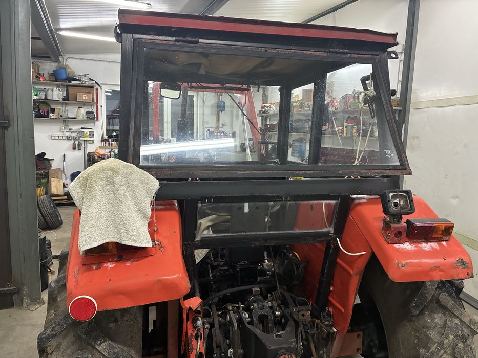 Sprzedam kabine z błotnikami lampami ursus 3512 MF255