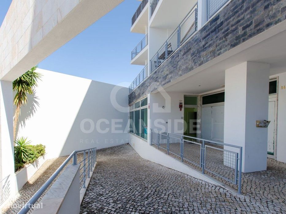 Espaço Comercial para Arrendamento em Barcarena - Oeiras, 113 m²