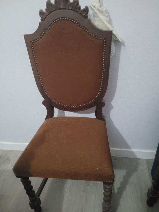 Móveis estilo renascentista e barroco (quarto completo)