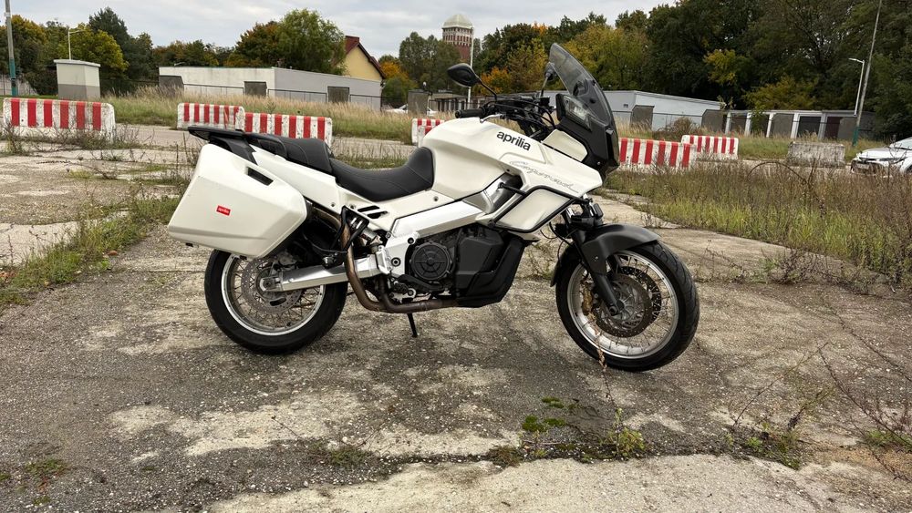 Aprilia ETV Aprilia ETV 1000 Caponord 2001r. 63tys.km.