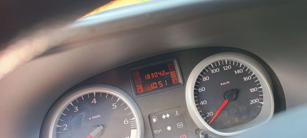 Dacia duster 1.6 LPG 2013r