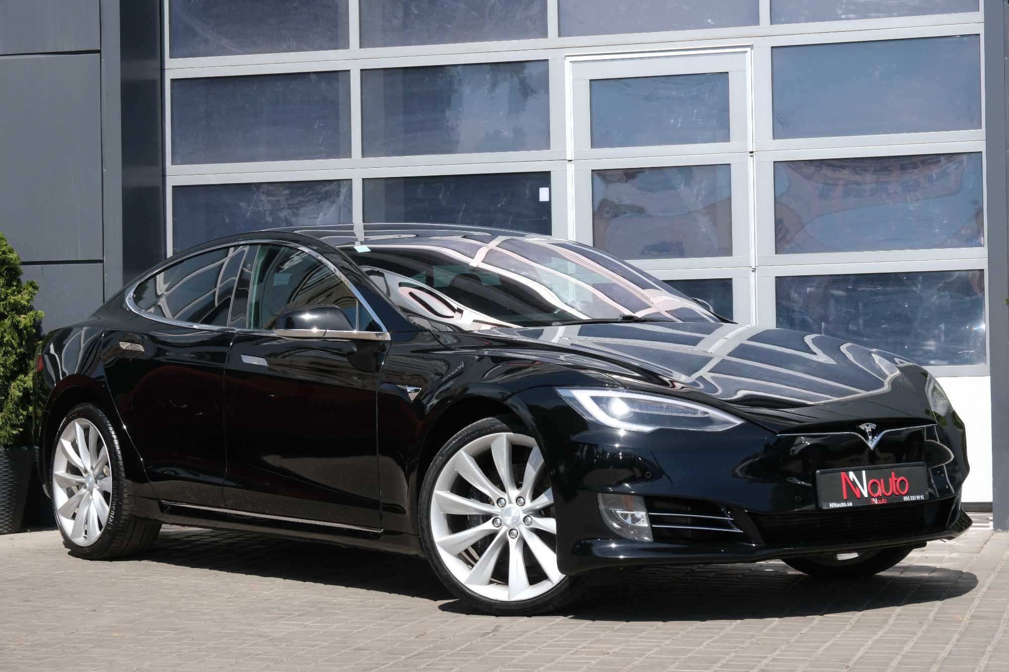 Tesla Model S Автомобиль