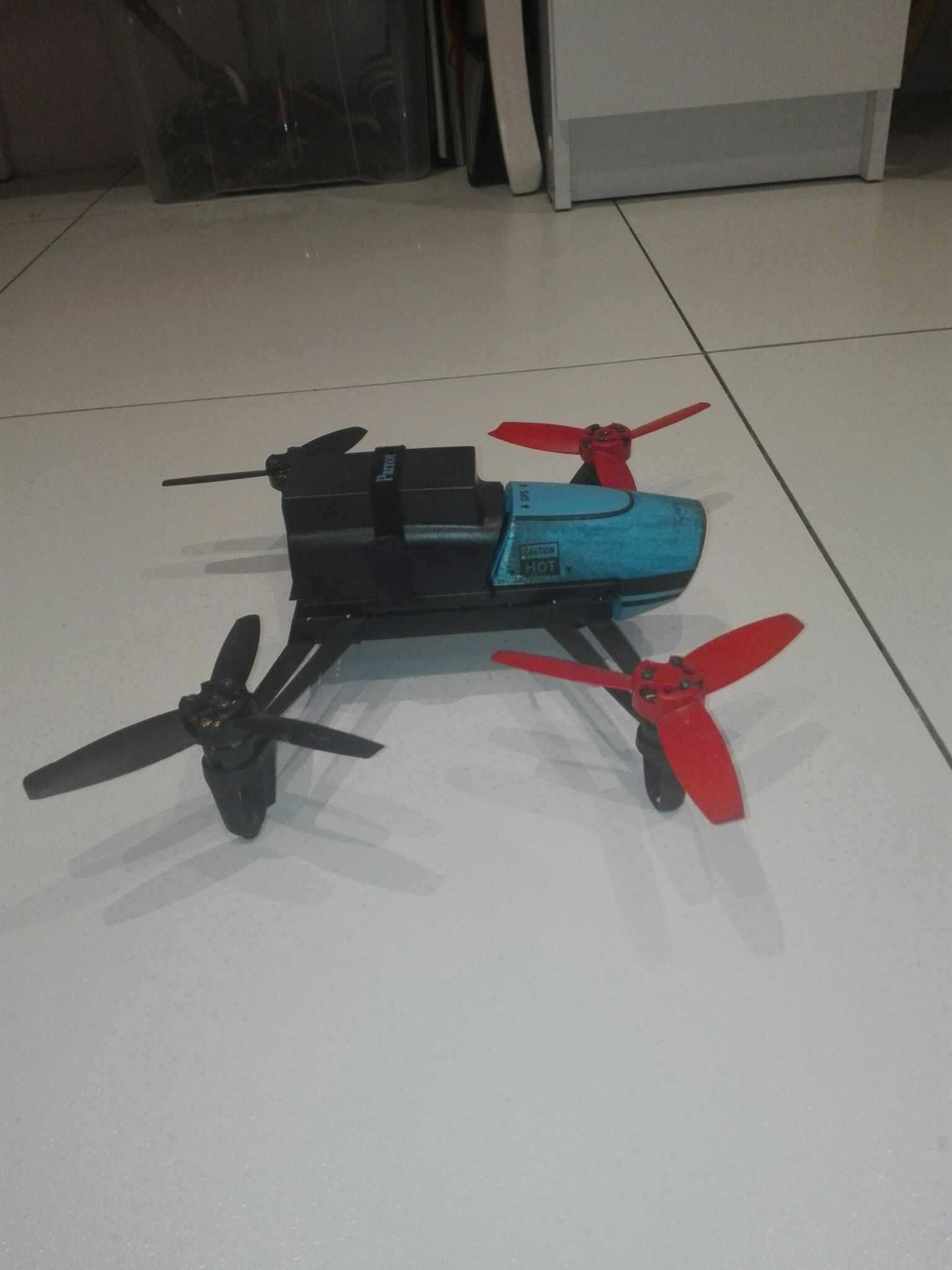 Dron PARROT Bebop + Skycontroller