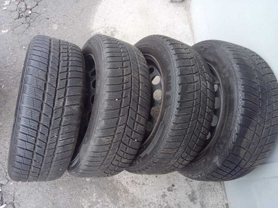 Колеса Колесо Шини 5x112 205/55 R16 Barum 2022 рік 8мм Golf Passat