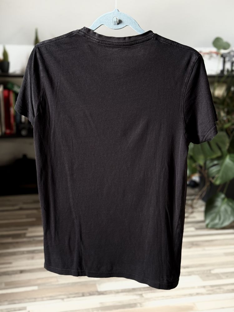 Koszulka t-shirt czarna | NewYorker | Rozmiar S