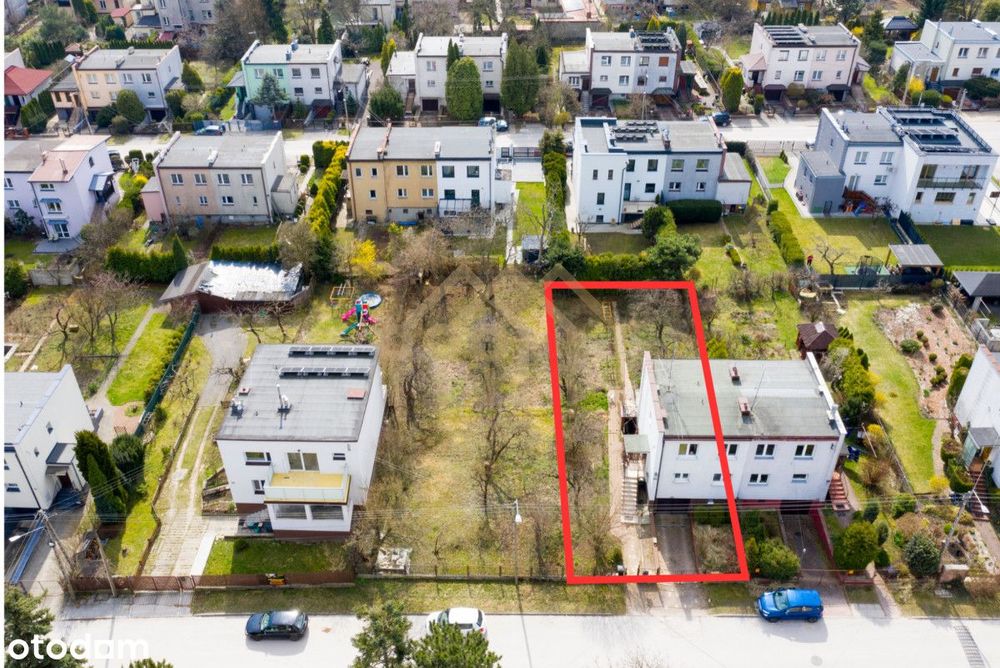 Dom na atrakcyjnej działce na Ksm