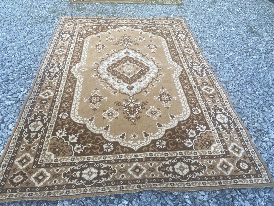 Продається килим