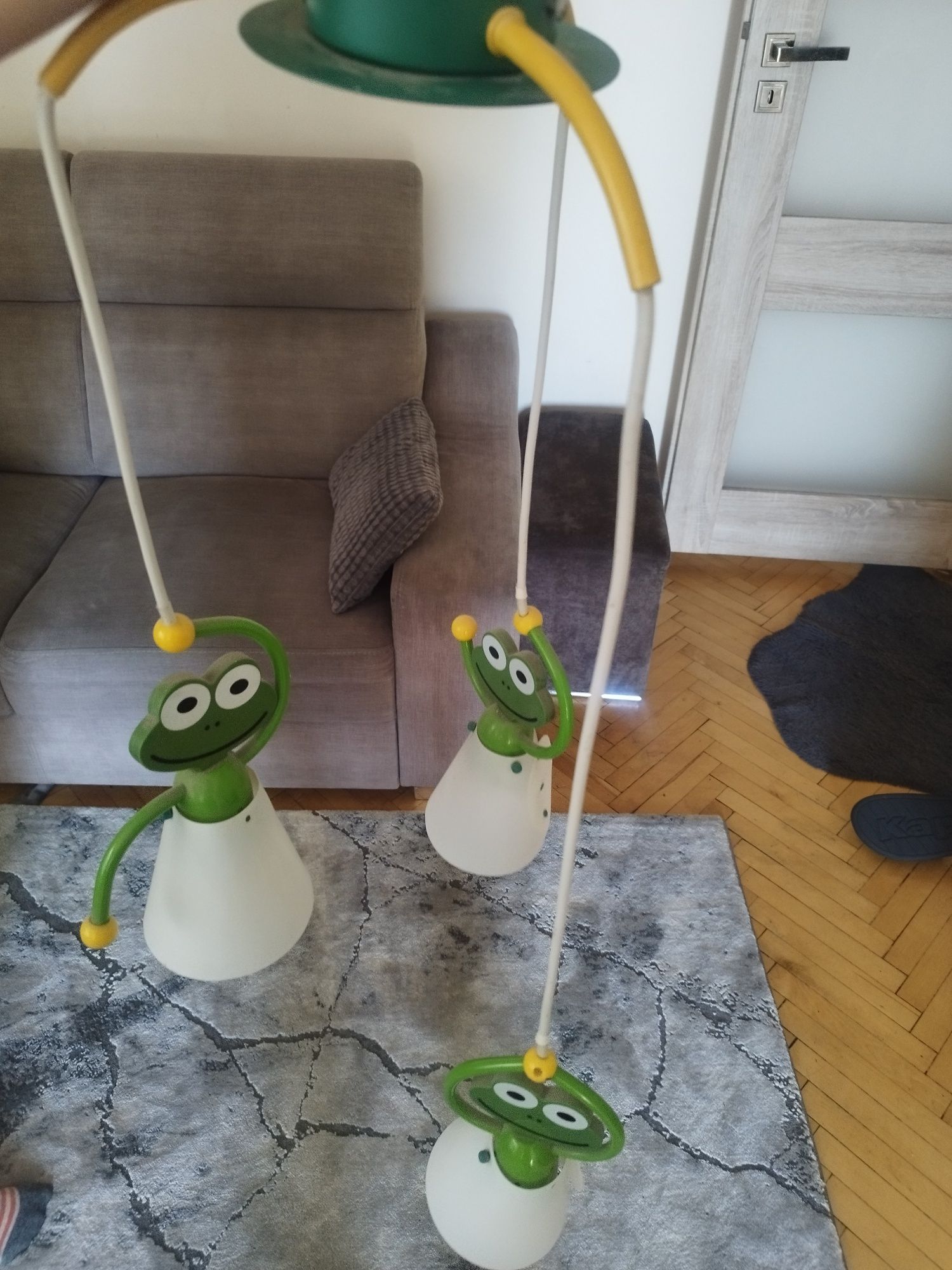 Żyrandol kinkiet  żabki