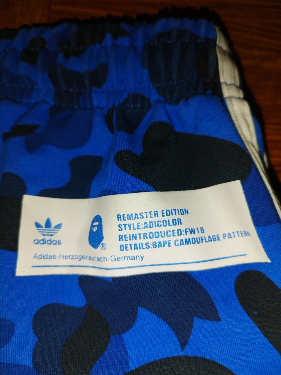 Fato de treino BAPE X Adidas (Limited Edition)