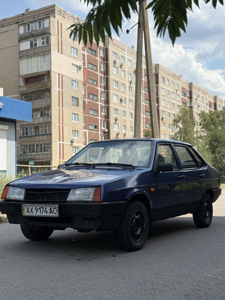 Продам ваз 21099 1.6 инжектор