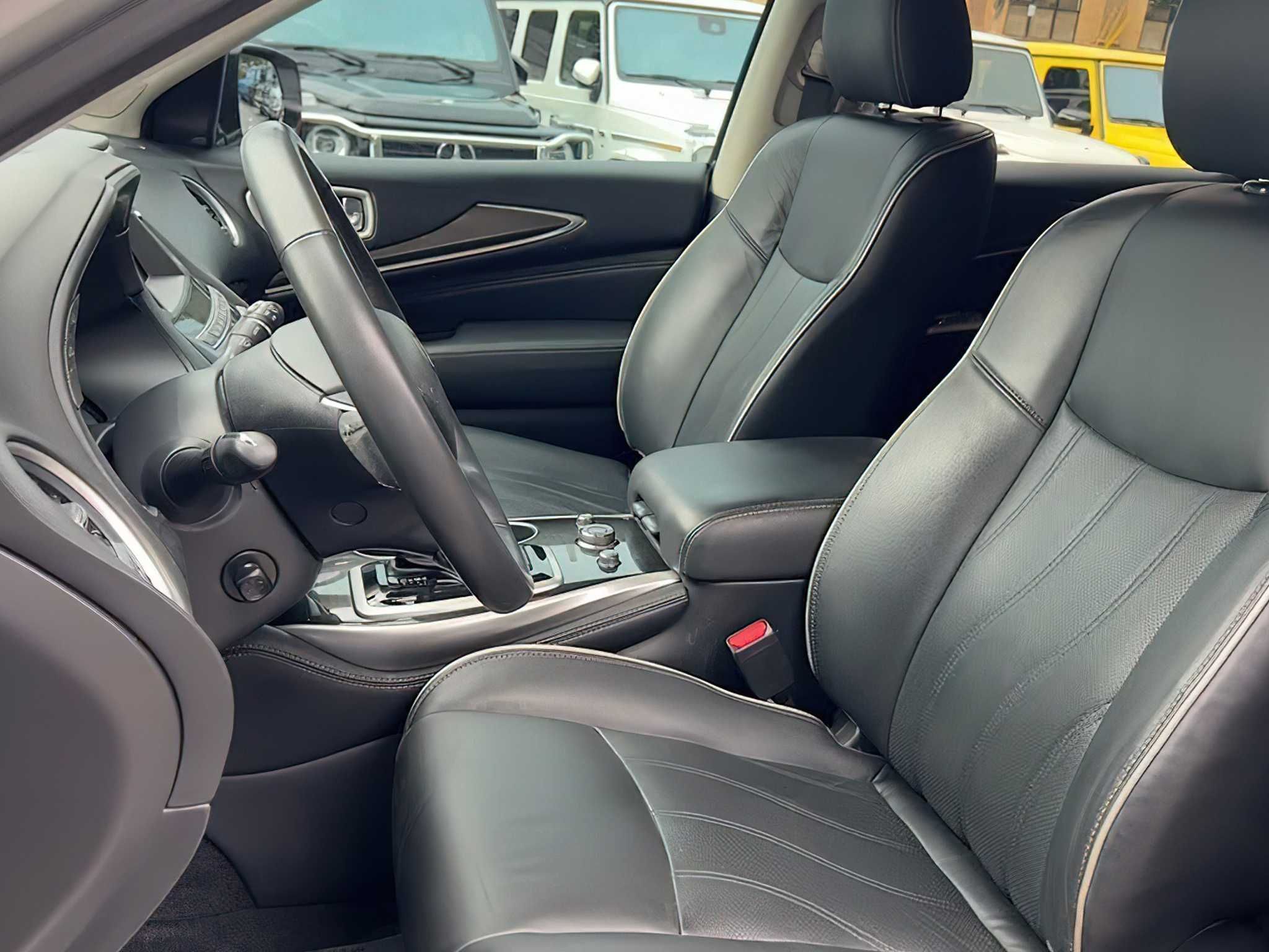 Infiniti QX60 Luxe 2020