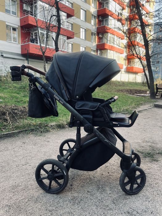 Коляска 2 в 1 Roan Bass Next Black Pearl эко-кожа