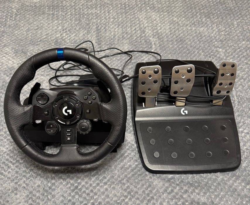 Руль Logitech g923