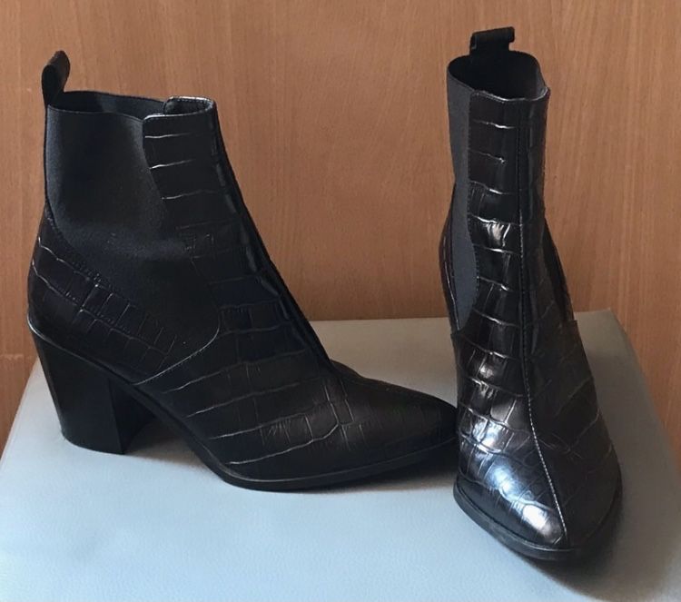 Damskie buty na obcasie