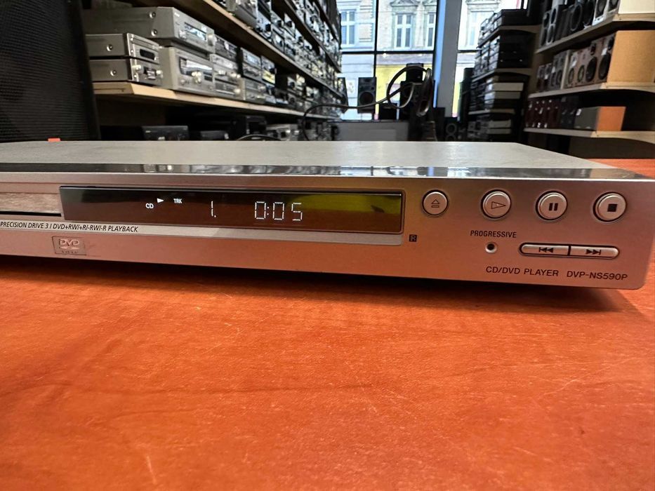 Odtwarzacz DVD Sony DVP-NS 590P
