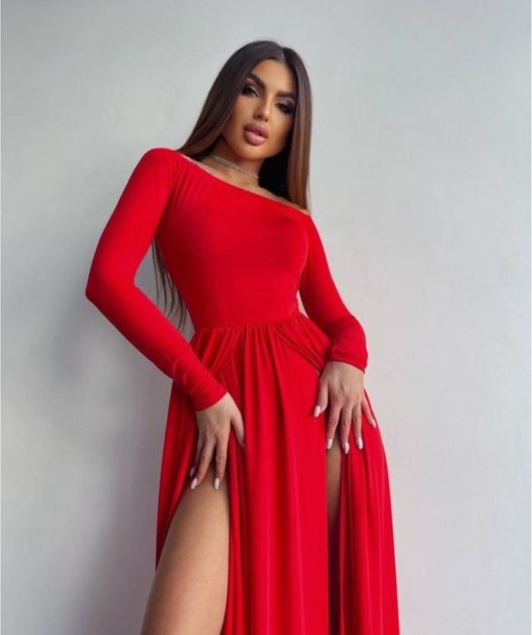 Сукня червона максі довга розріз розрізи сексуальна