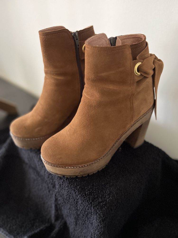 Botas pele TAPADAS