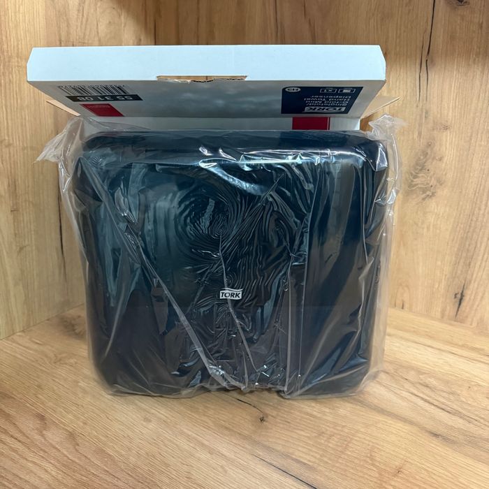 Mini dozownik TORK do ręczników w składce ZZ i C