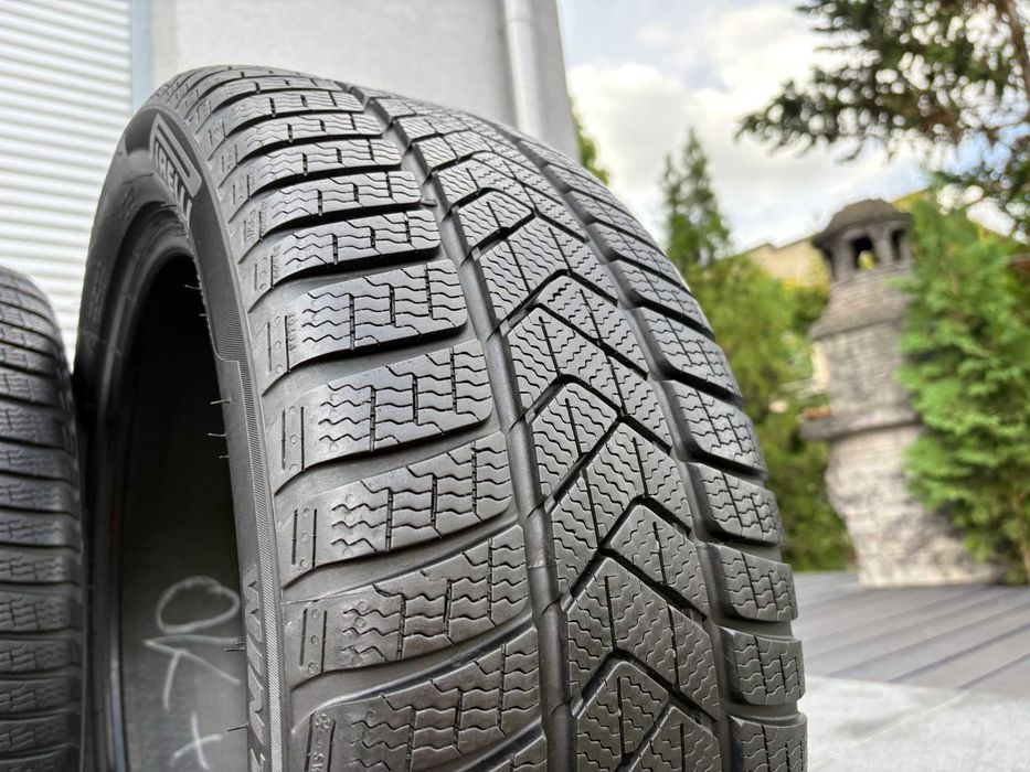 4szt zimowe 245/45R18 + 275/40R18 Pirelli 7,1mm 2022r bdb stan! Z398