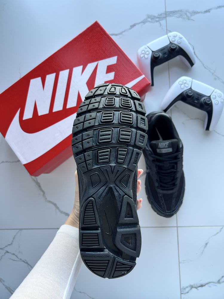 Nike Initiator Triple Black GORE-TEX (40-45р)