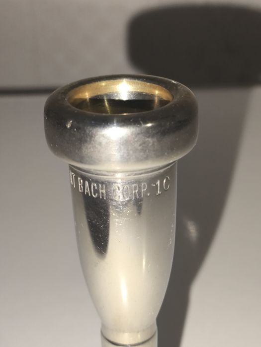 Мундштук для труби Bach Mega Tone C 1