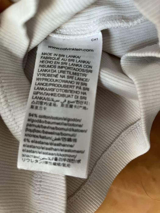 Koszulka przygaszona biel ck Calvin Klein M krótka