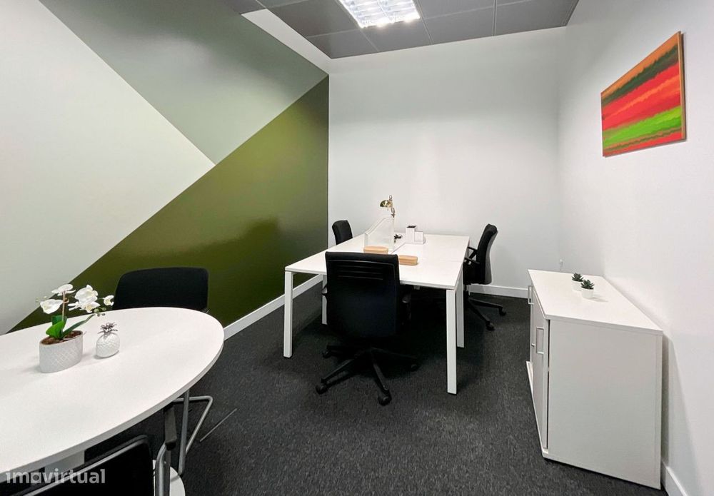 Escritório privado 3 pessoas em Arrabida
