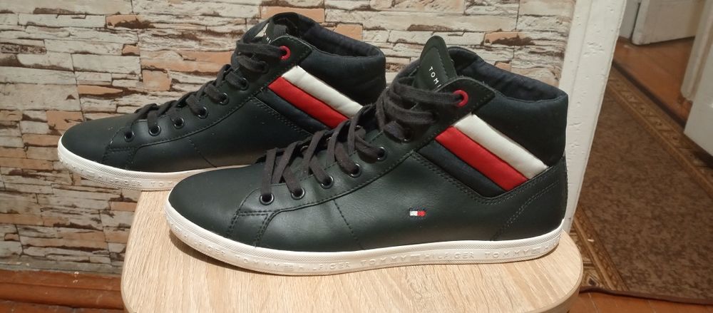 Кроссовки Tommy Hilfiger