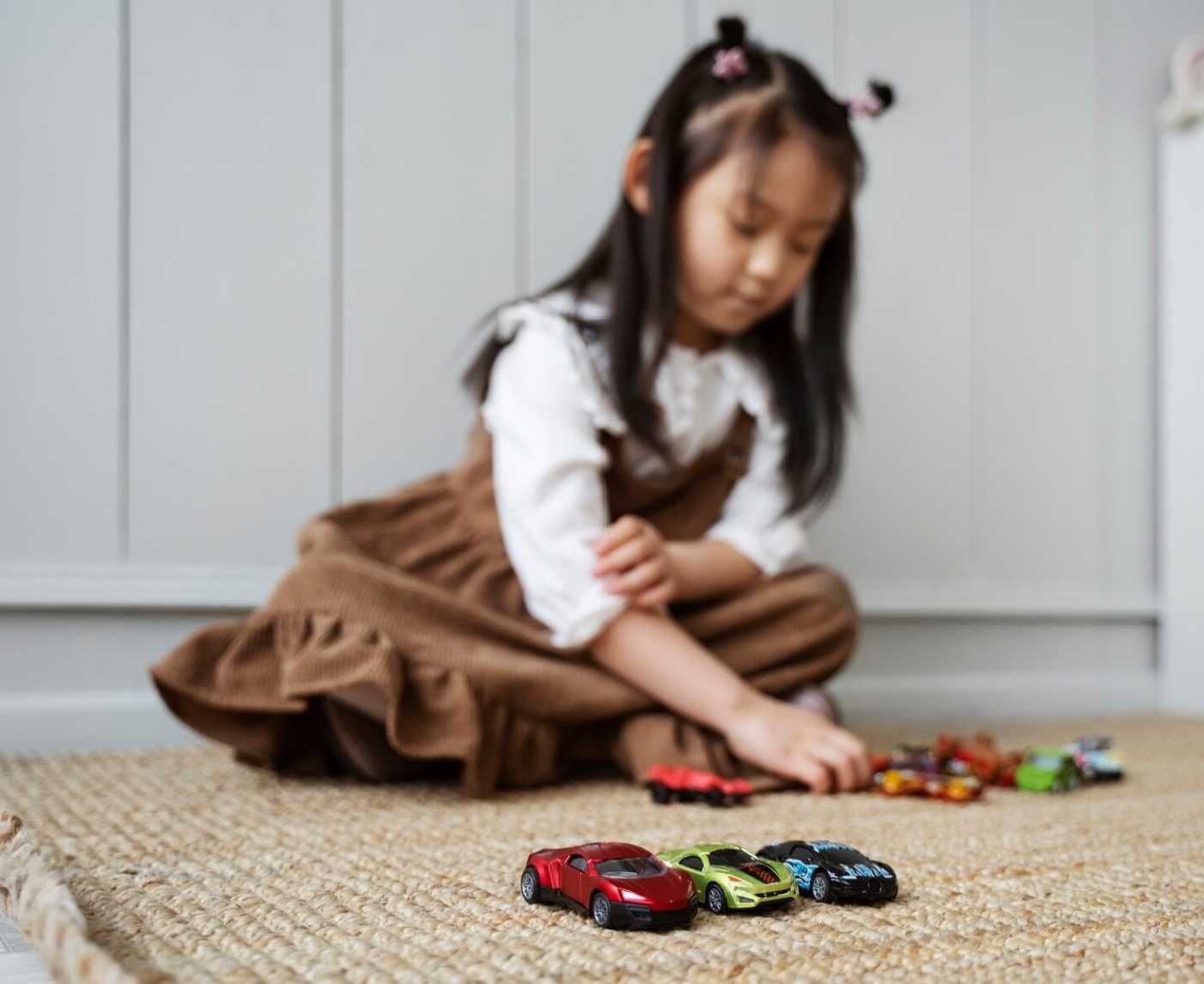 HOT WHEELS Pięciopak 5-PAK Let`s race JBJ79 samochodziki prezent